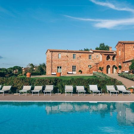 Casale Cardini Guest House Foiano Della Chiana Bagian luar foto