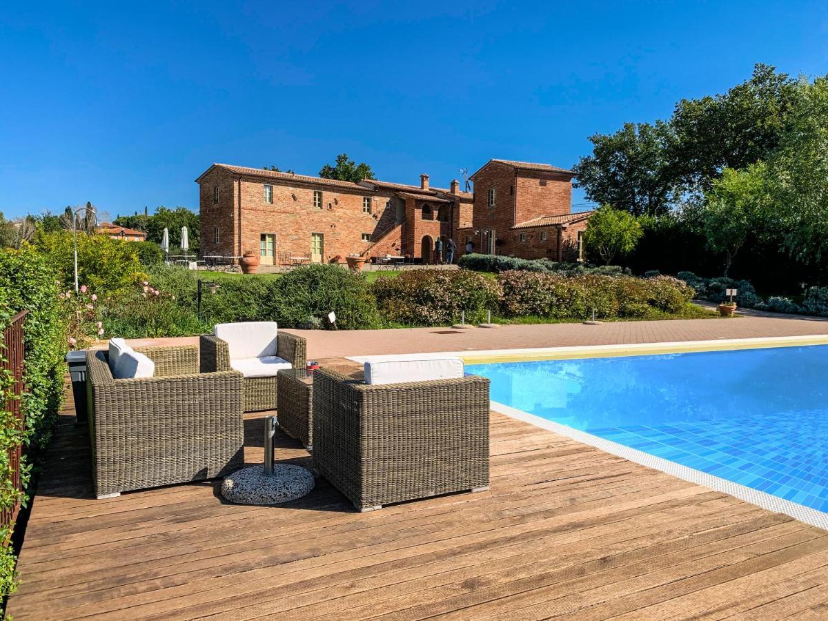 Casale Cardini Guest House Foiano Della Chiana Bagian luar foto