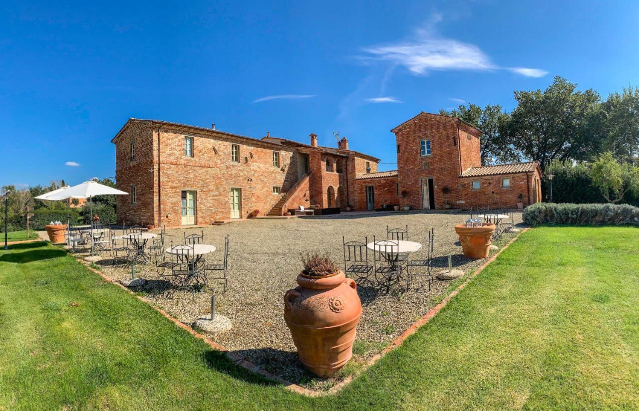 Casale Cardini Guest House Foiano Della Chiana Bagian luar foto