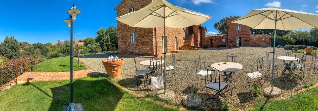 Casale Cardini Guest House Foiano Della Chiana Bagian luar foto