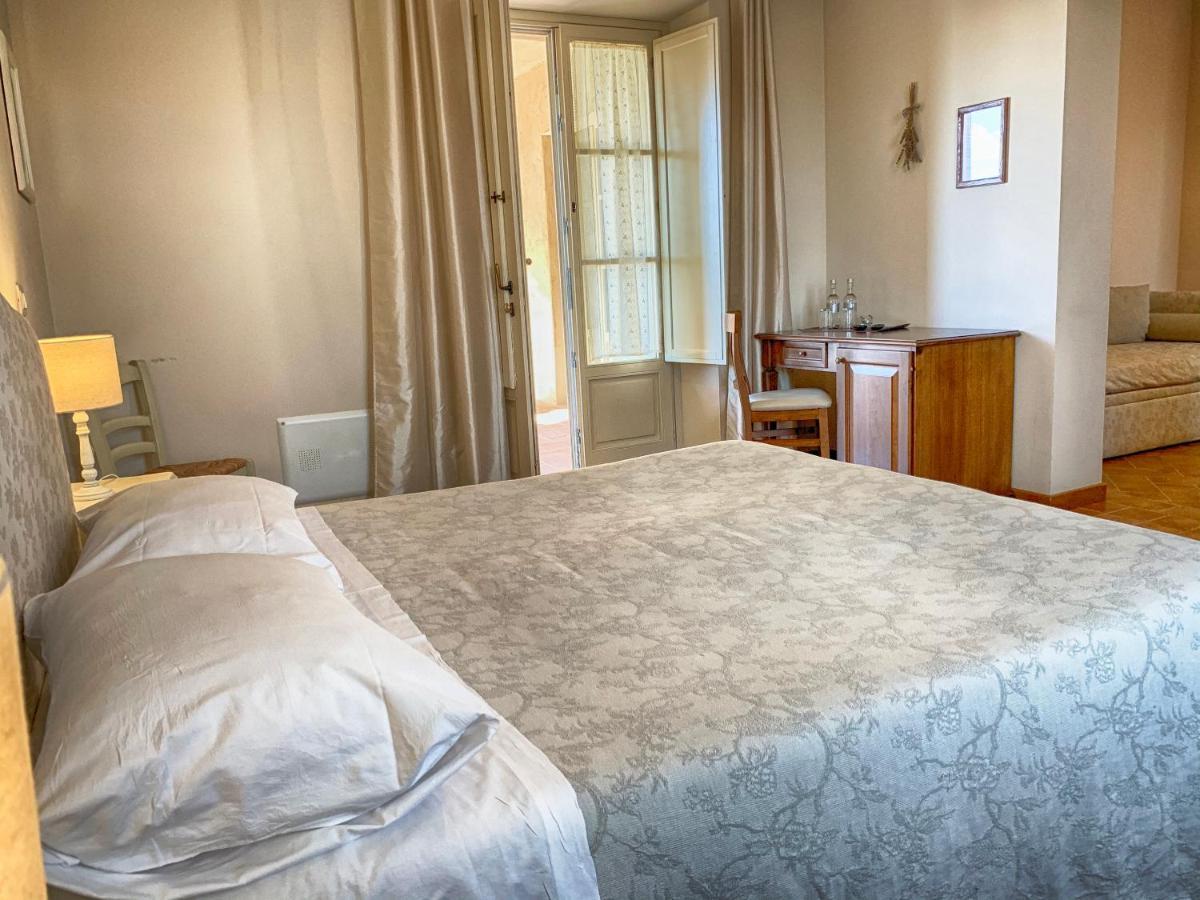 Casale Cardini Guest House Foiano Della Chiana Bagian luar foto