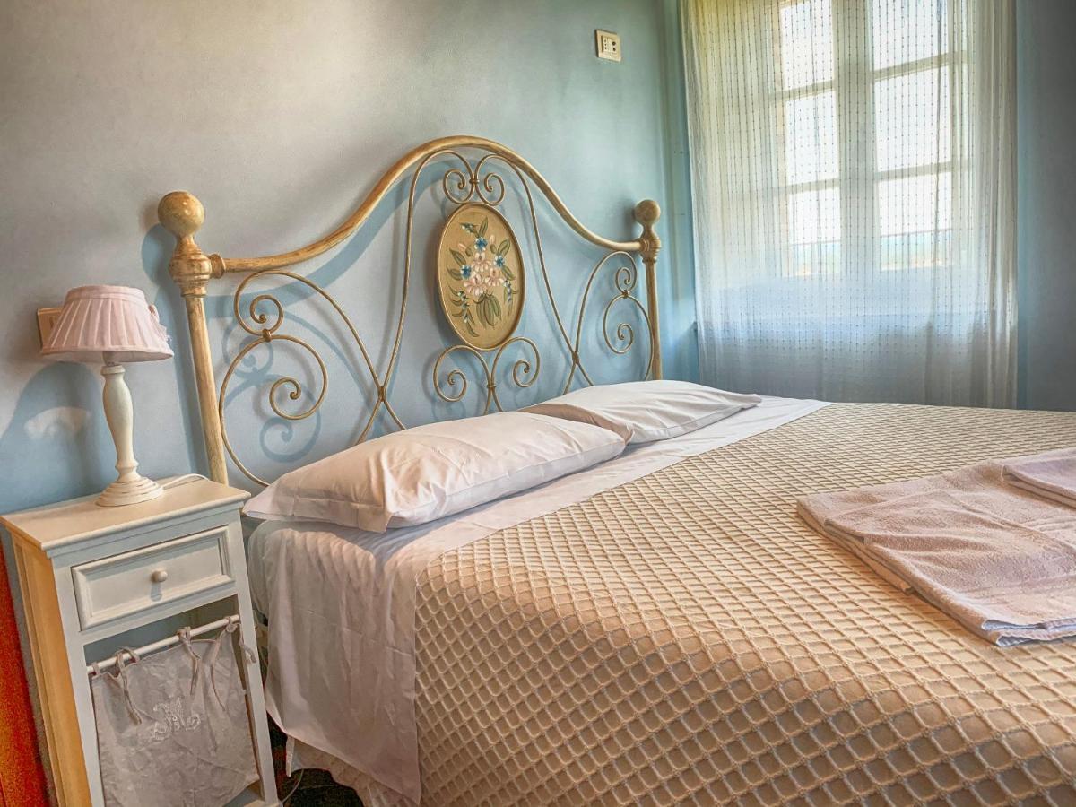 Casale Cardini Guest House Foiano Della Chiana Bagian luar foto