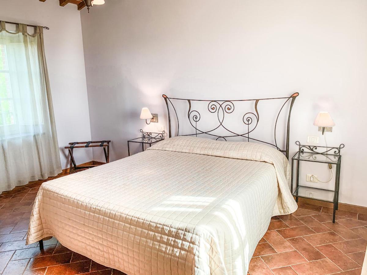 Casale Cardini Guest House Foiano Della Chiana Bagian luar foto