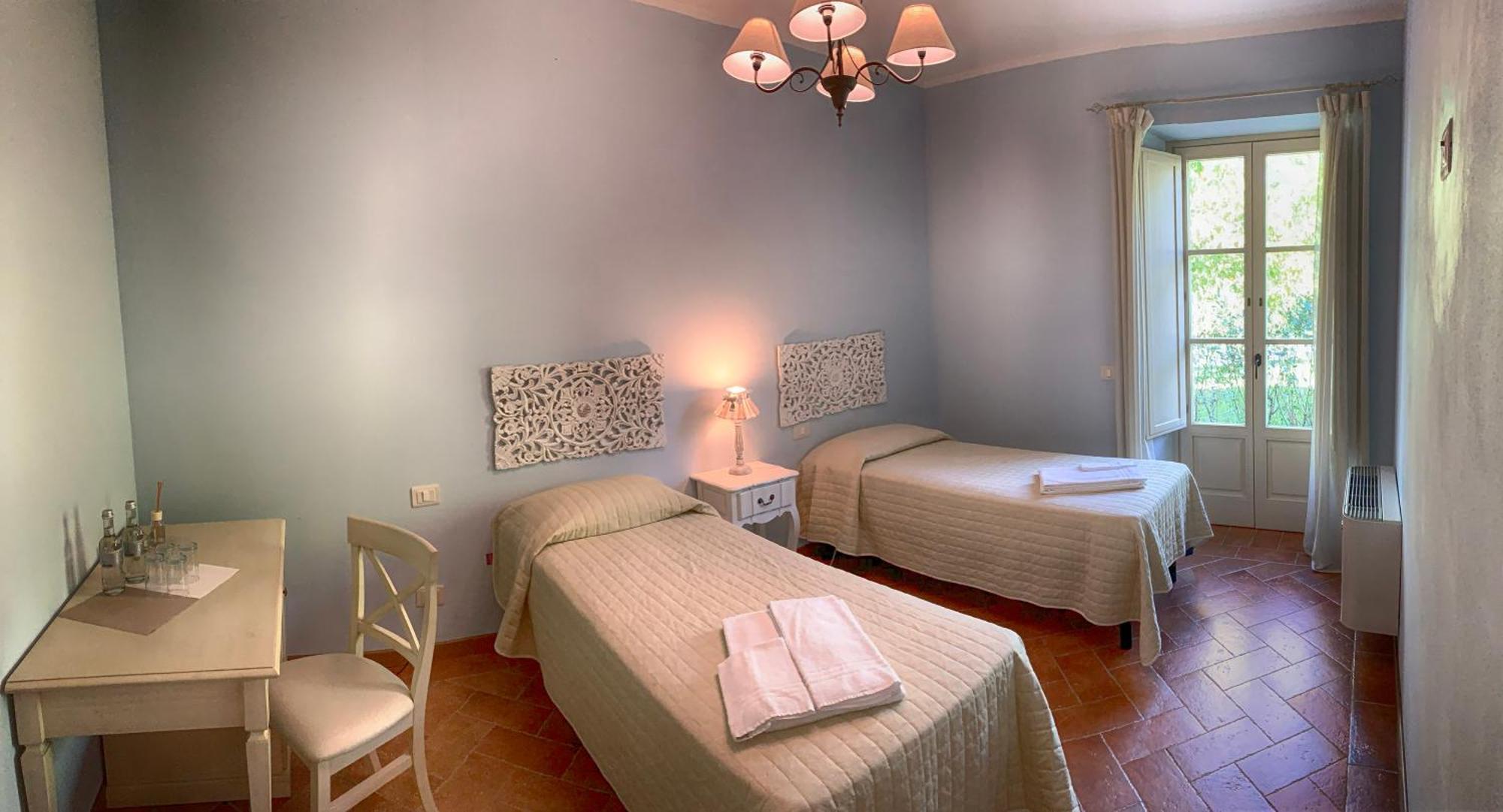 Casale Cardini Guest House Foiano Della Chiana Bagian luar foto